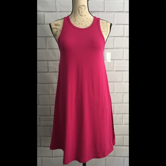 Old Navy Dresses & Skirts - Old  Navy Sleeveless Knit Swing Dress NWT